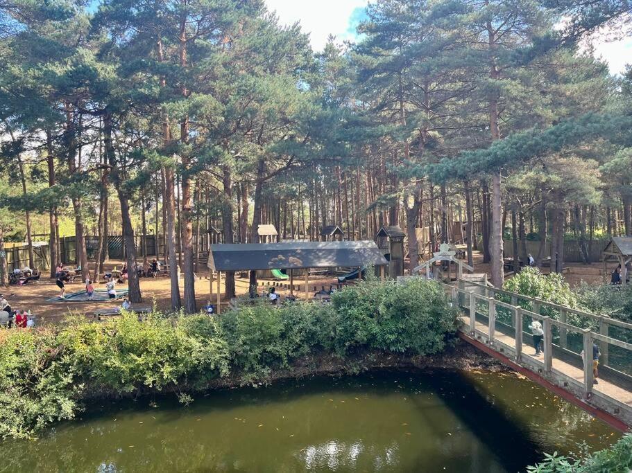 Beach Home With Garden, Close To New Forest Bournemouth Exterior photo